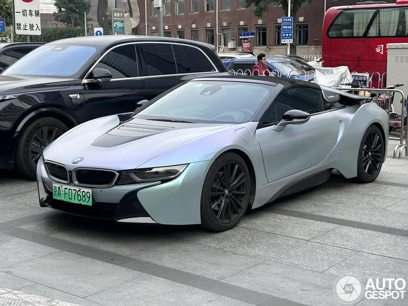 BMW i8: Odkryj tajemnice silnika tej hybrydowej piękności