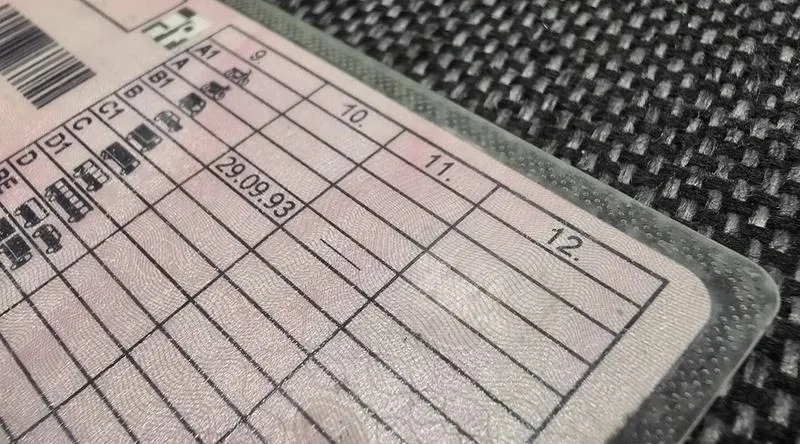 Czy nowe przepisy na prawo jazdy wejdą w życie w 2026 roku? Oto, co musisz wiedzieć!