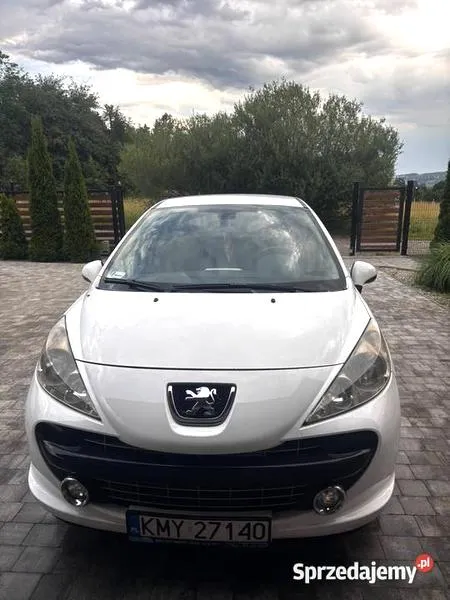 Ekonomiczne auto