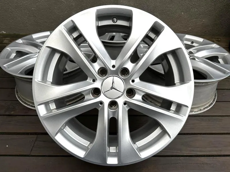 Felgi do Mercedesa W212