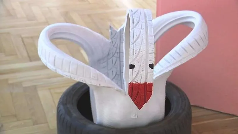 Łabędź z opony