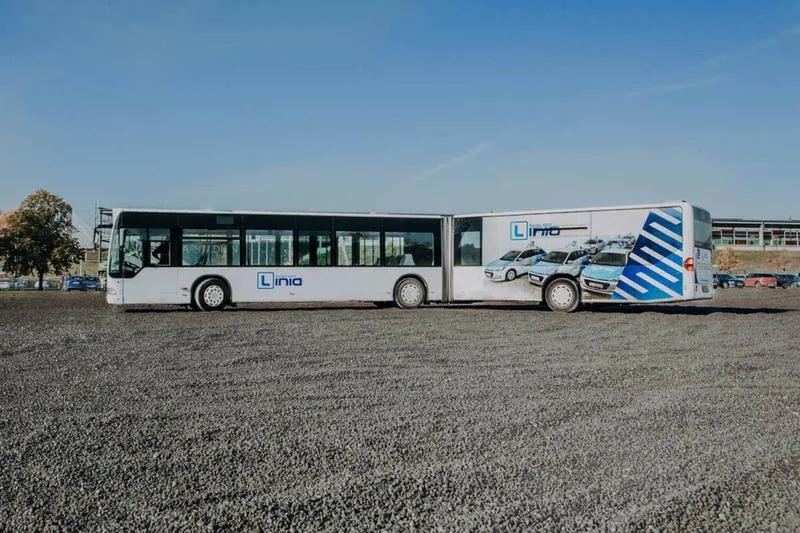 Szkoła jazdy autobus przegubowy